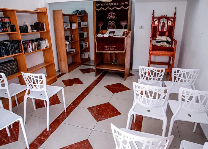 Hotel Maman